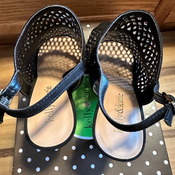 Kelly & Katie Black Micro SU dress heels - Picture 3 of 13